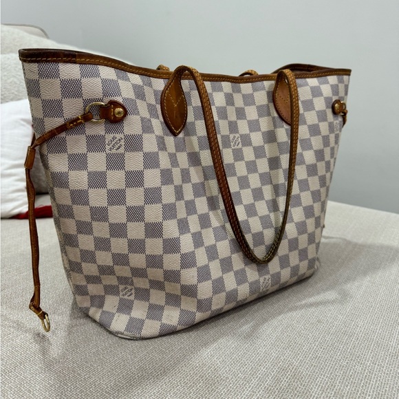 Louis Vuitton Neverfull Damier Azur - Picture 2 of 12